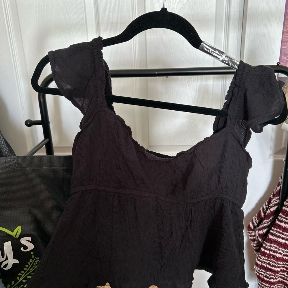 Hollister Black Ruffle Sleeve Blouse